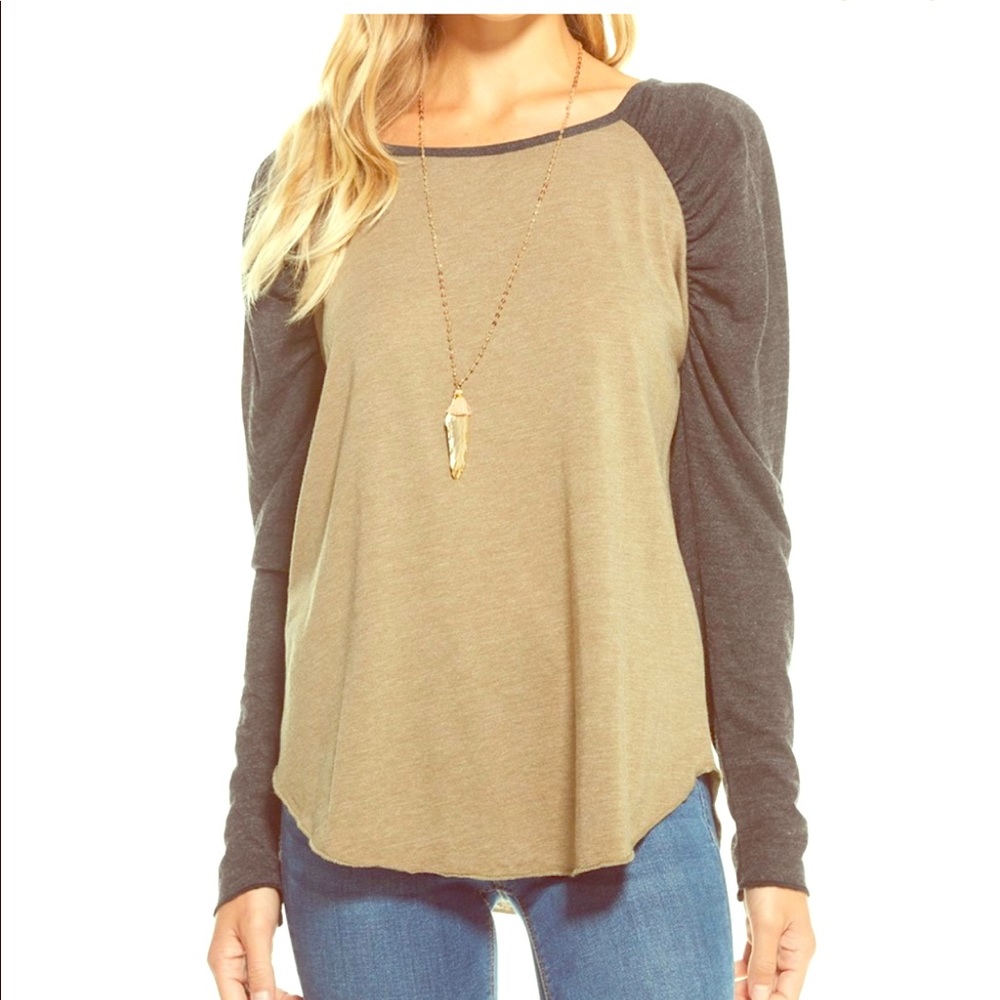 NWOT Chaser Raglan shirred color block army & gray